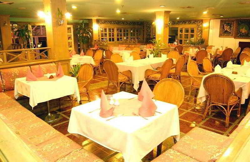 Rooks Holiday Hotel & Resort Мае Хонг Сон Екстериор снимка