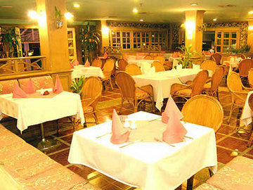 Rooks Holiday Hotel & Resort Мае Хонг Сон Екстериор снимка