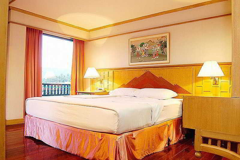 Rooks Holiday Hotel & Resort Мае Хонг Сон Екстериор снимка